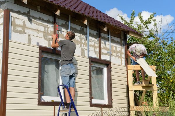 Cost of Handyman Siding Repair in Plano
