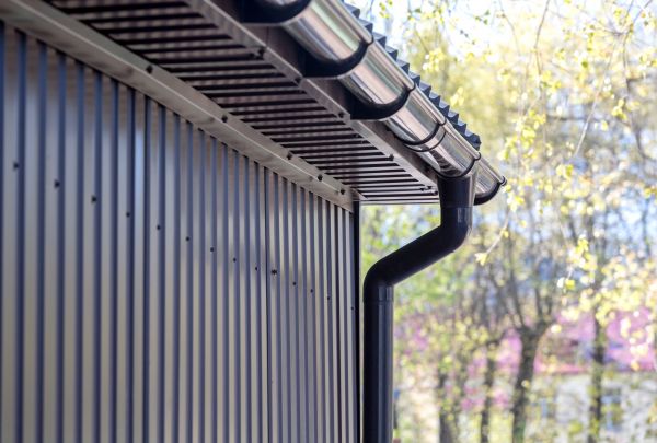 Sheet Metal Siding Repair in Plano