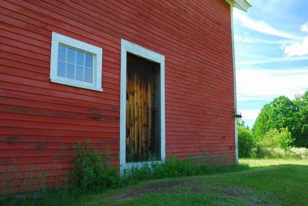 Wood Barn Siding Installation in Plano
